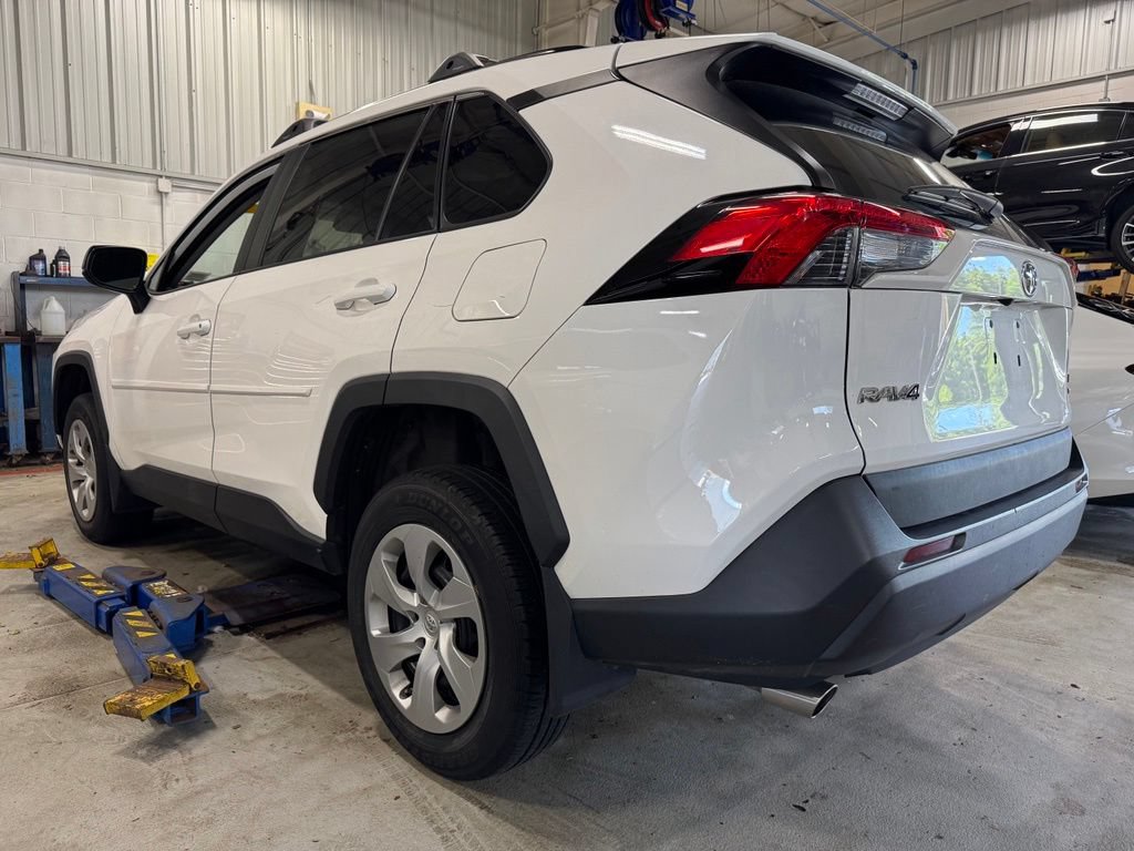 Used 2020 Toyota RAV4 LE w/ All Weather Liner Package AWD/4WD image 3