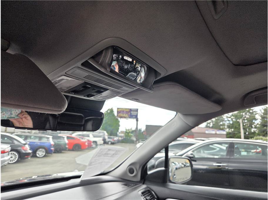 Used 2020 Honda Pilot Black Edition image 24