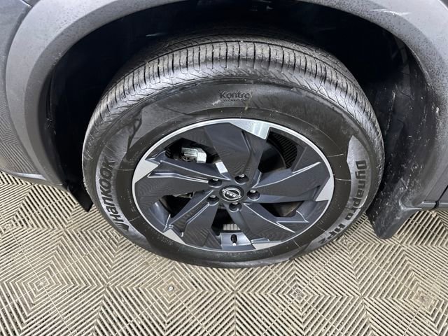 Certified 2026 Nissan Rogue SV image 10
