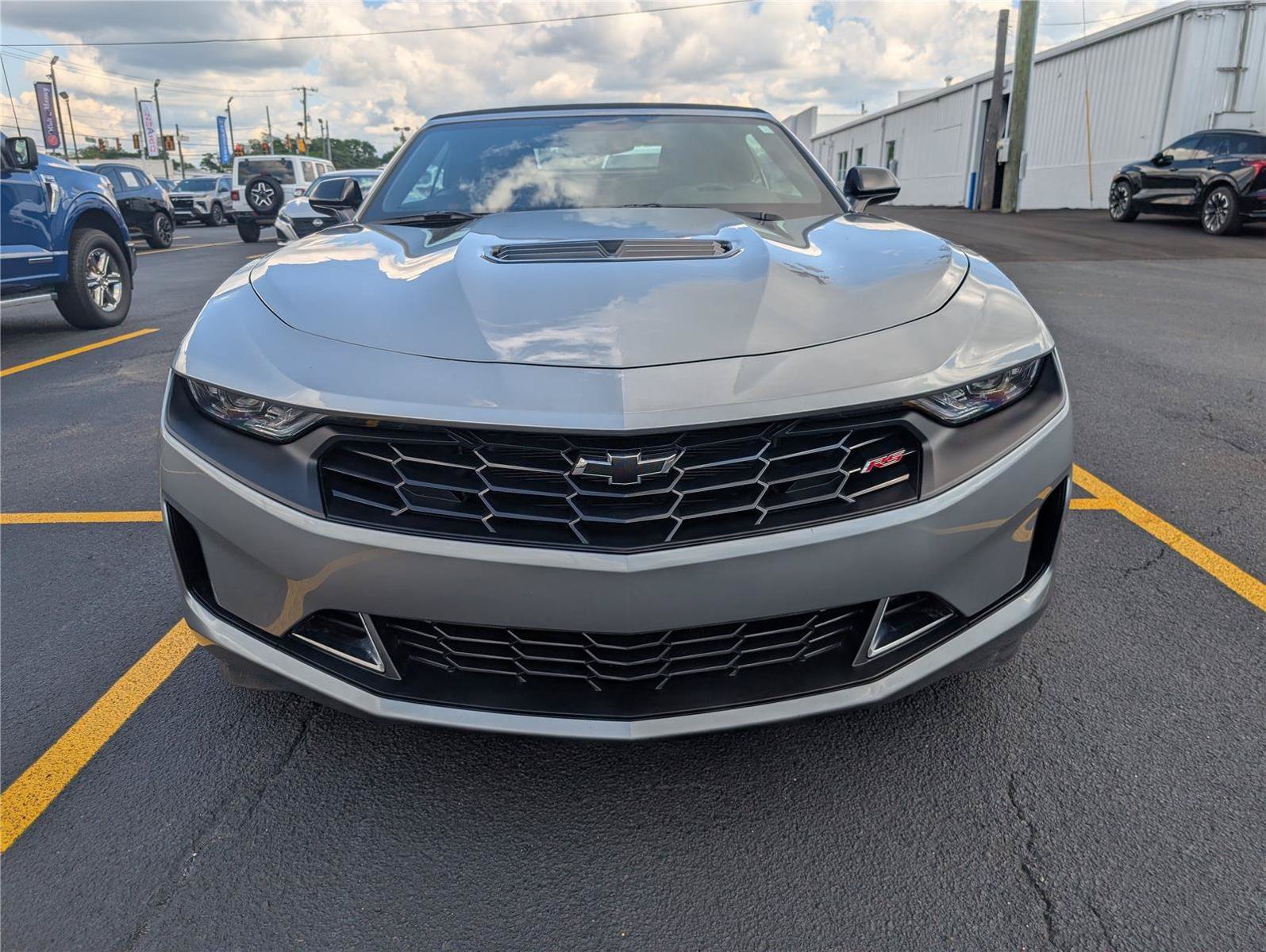 Used 2023 Chevrolet Camaro LT w/ RS Package RWD image 10
