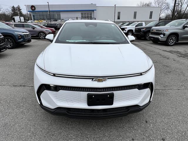 New 2026 Chevrolet Equinox EV LT image 9