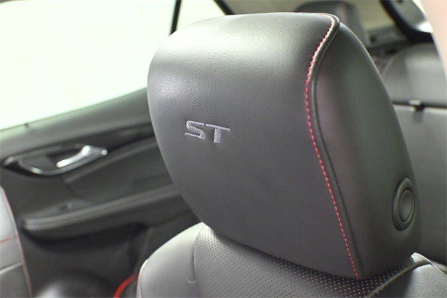 Certified 2022 Buick Envision Essence w/ Technology Package II image 17