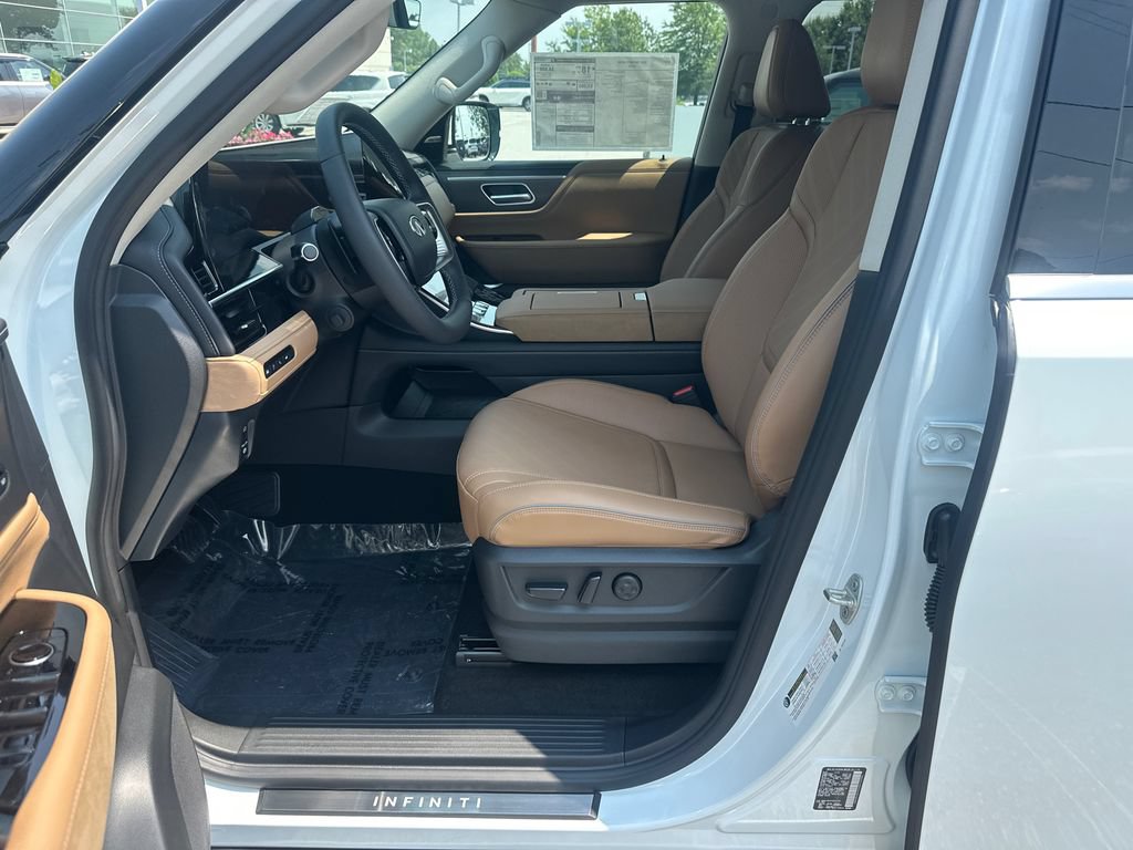 New 2027 INFINITI QX80 Luxe w/ Cargo Package RWD image 9
