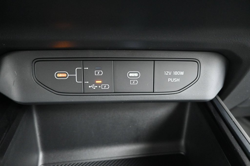 New 2027 Kia Niro LX FWD image 30