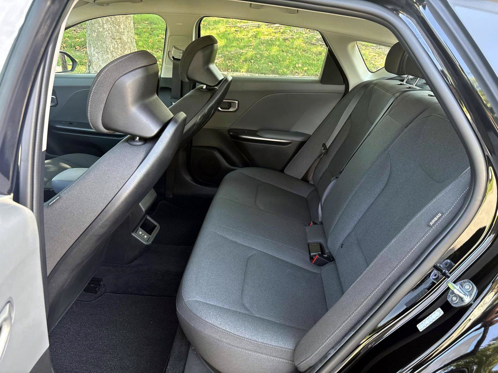 Certified 2025 Kia K4 FWD image 28