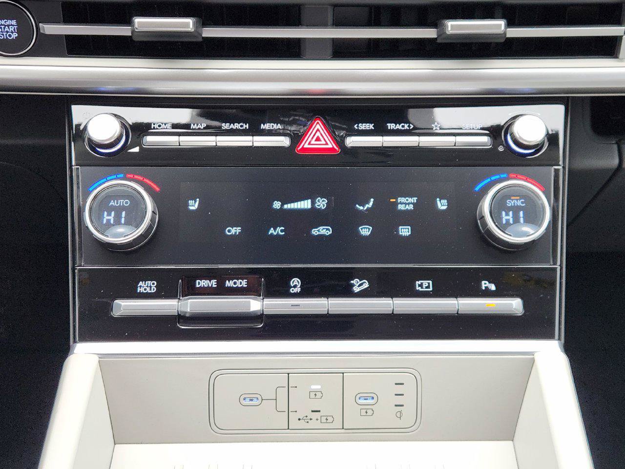 New 2026 Hyundai Santa Fe SEL FWD image 15