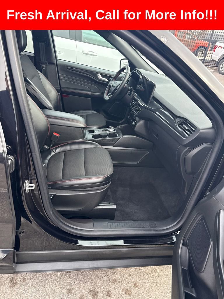 Used 2023 Ford Escape ST-Line w/ Tech Pack #1 image 42