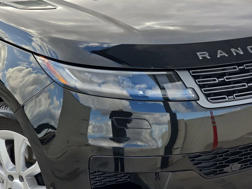 Certified 2025 Land Rover Range Rover Sport AWD/4WD image 33