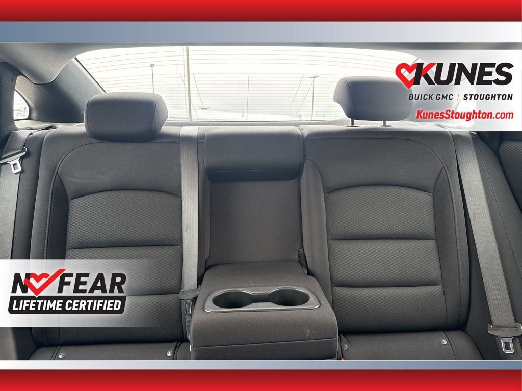 Used 2024 Chevrolet Malibu LT image 31