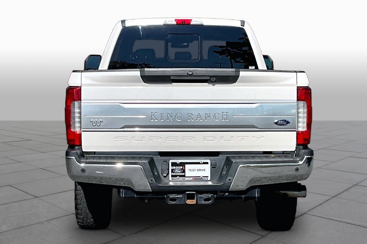 Used 2017 Ford F250 King Ranch w/ King Ranch Ultimate Package AWD/4WD image 4