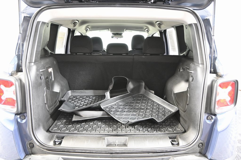 Used 2020 Jeep Renegade Sport image 16