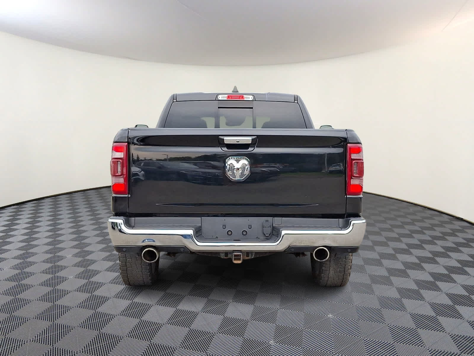 Used 2019 RAM 1500 Limited AWD/4WD image 6