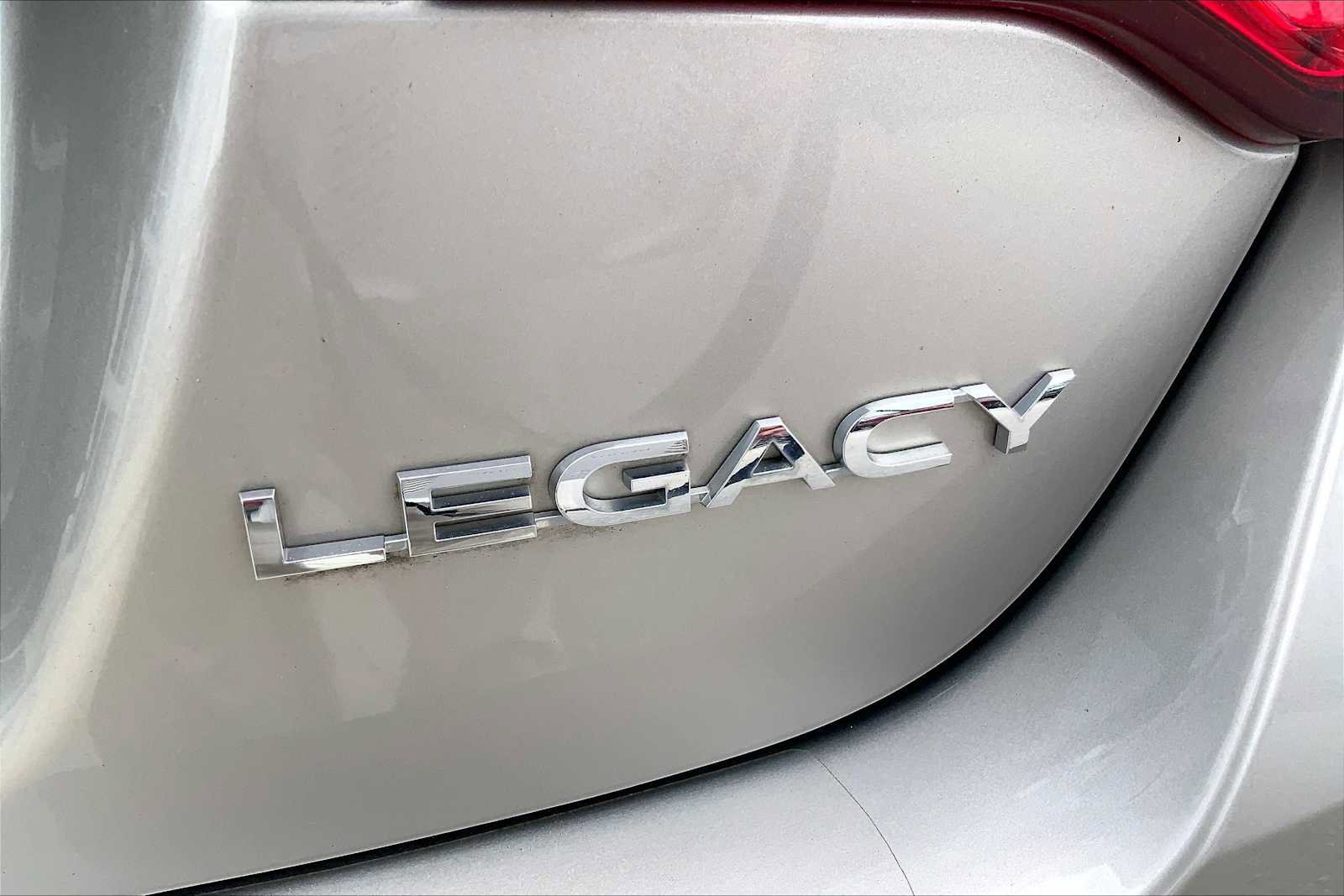 Used 2018 Subaru Legacy 2.5i Limited AWD/4WD image 9