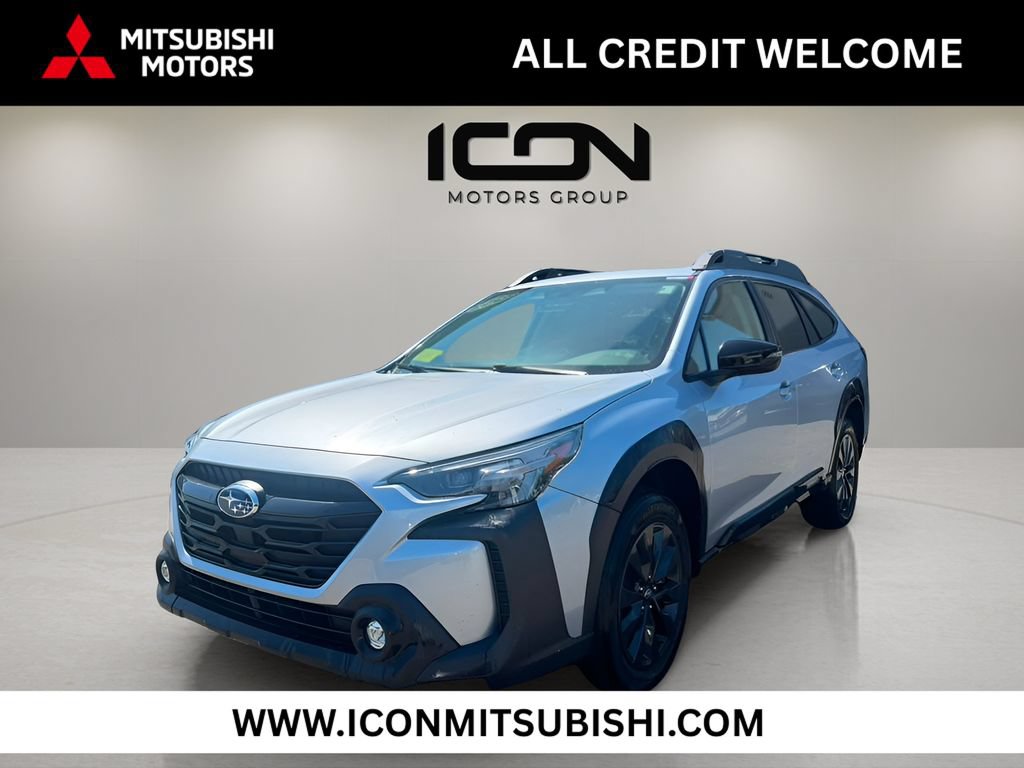 Used 2025 Subaru Outback Onyx Edition AWD/4WD image 1