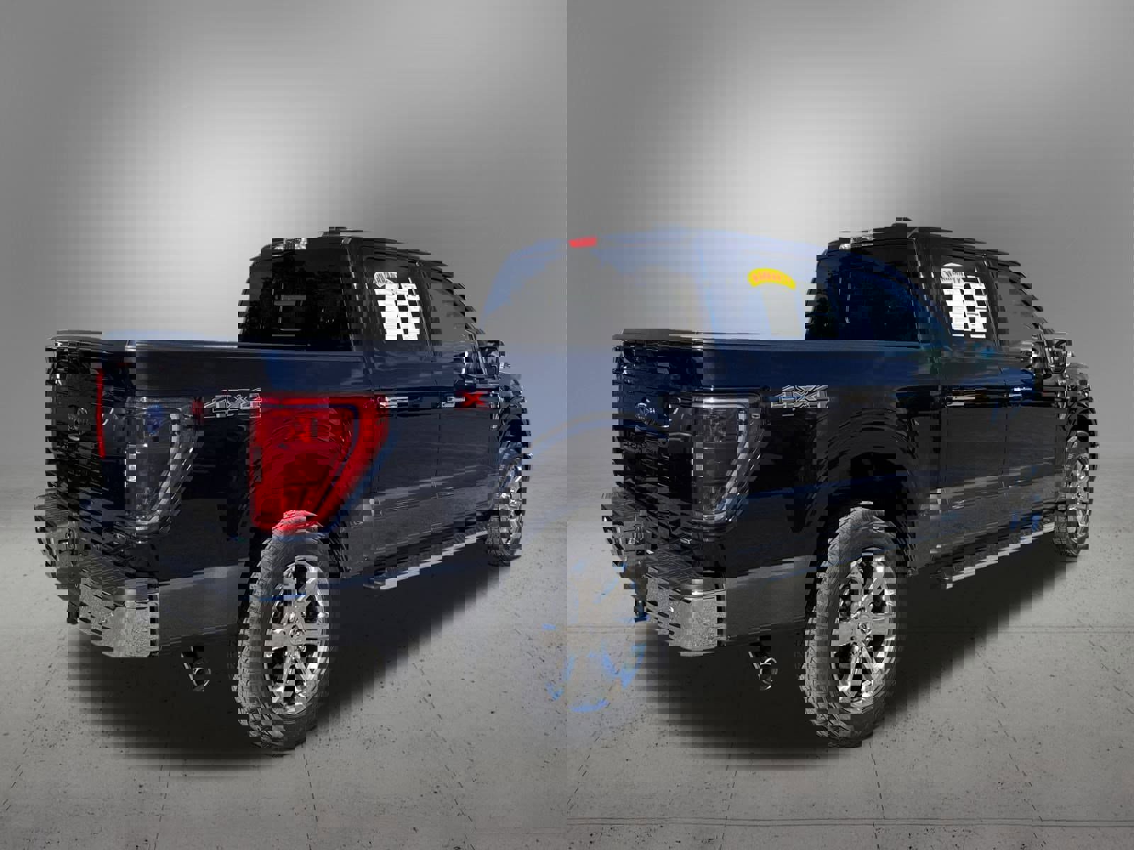 Certified 2022 Ford F150 XLT w/ Equipment Group 302A High image 4