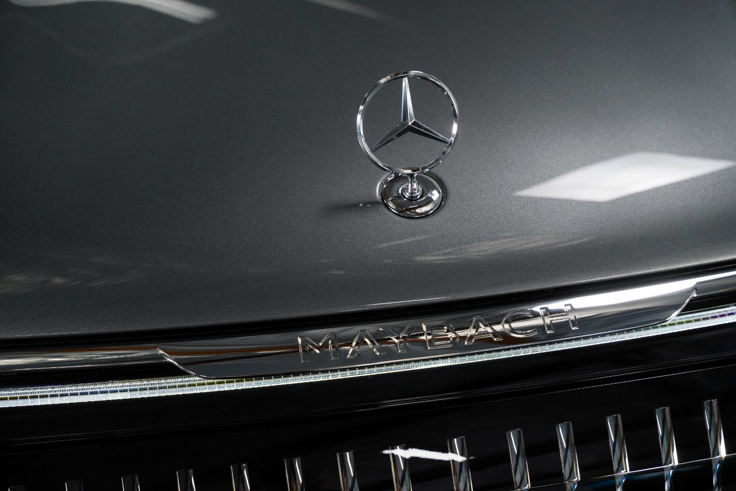 Used 2025 Mercedes-Benz Maybach EQS 680 4MATIC image 13
