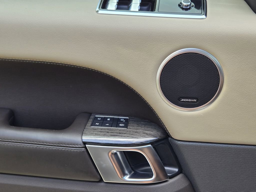 Used 2018 Land Rover Range Rover Sport Supercharged image 28