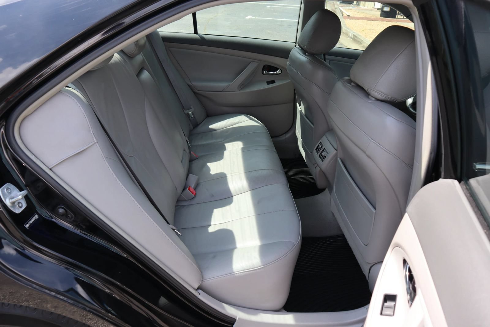 Used 2008 Toyota Camry Hybrid FWD image 19