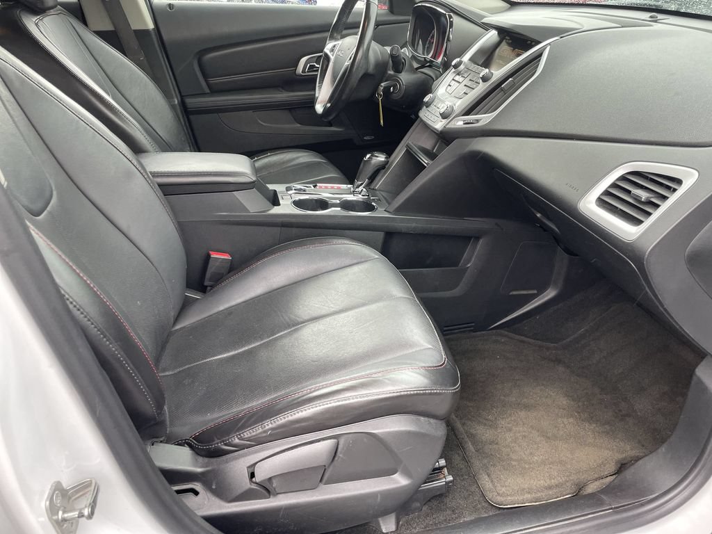 Used 2017 GMC Terrain SLT AWD/4WD image 29