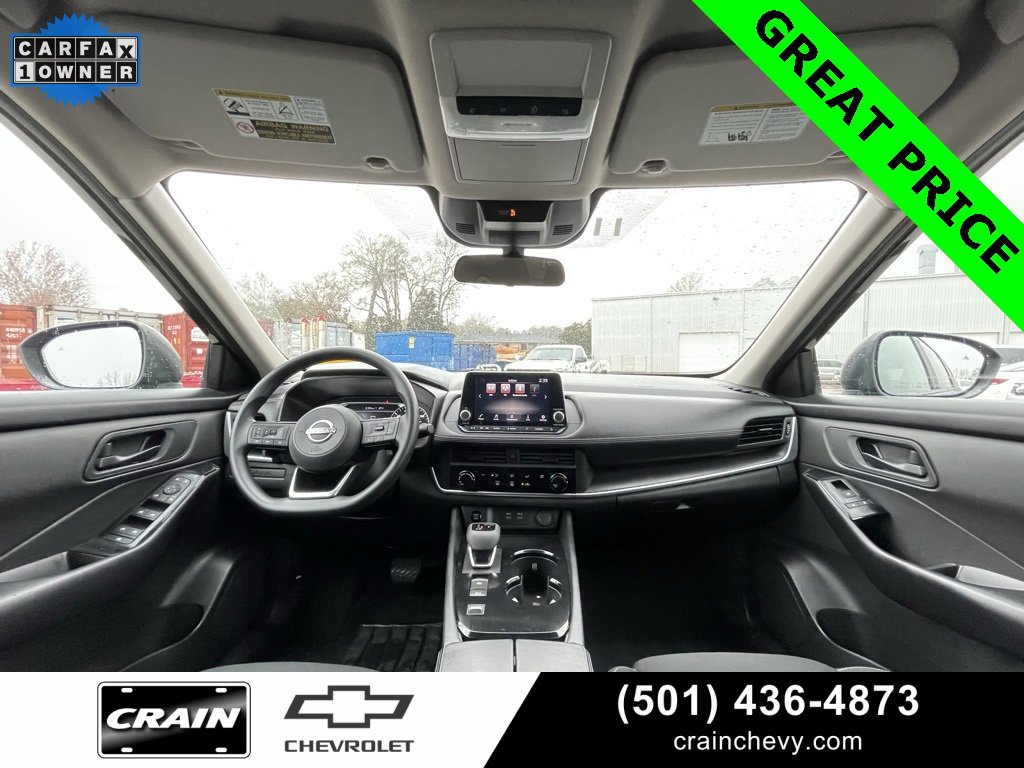 Used 2024 Nissan Rogue S image 28