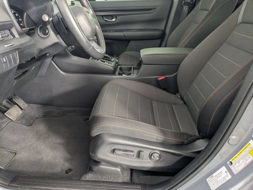 Used 2025 Honda CR-V Sport image 12
