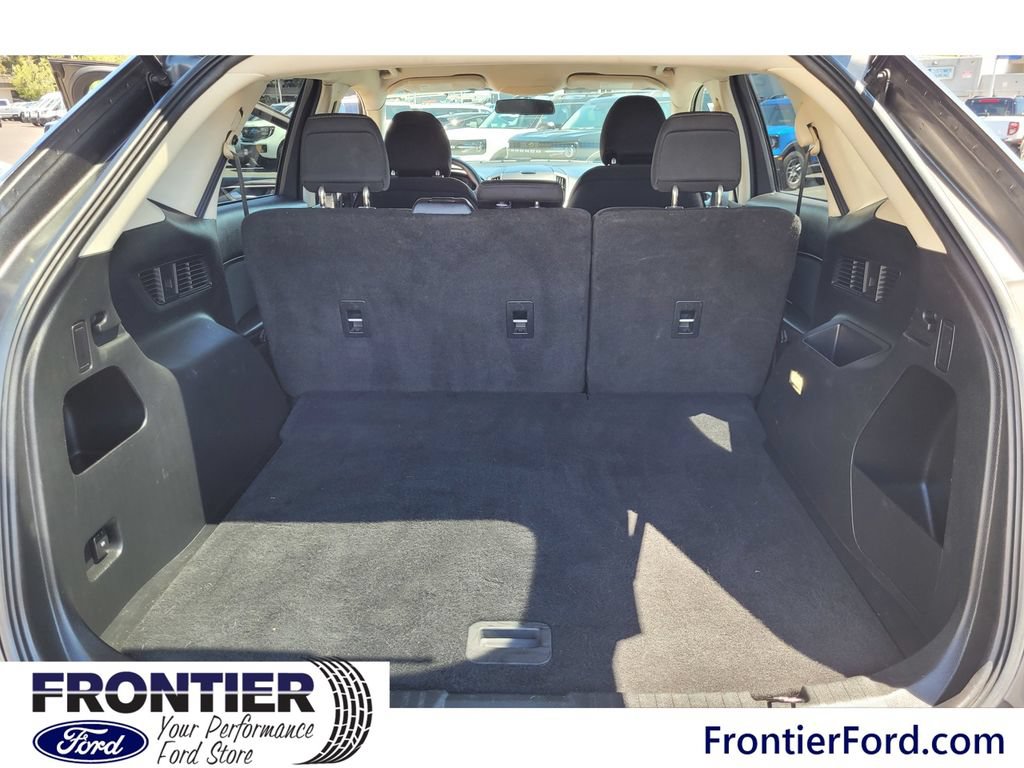 Used 2017 Ford Edge SE AWD/4WD image 27