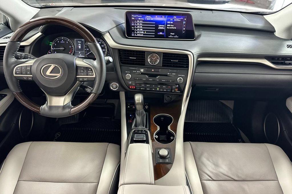 Used 2019 Lexus RX 350 AWD w/ Navigation Package image 18