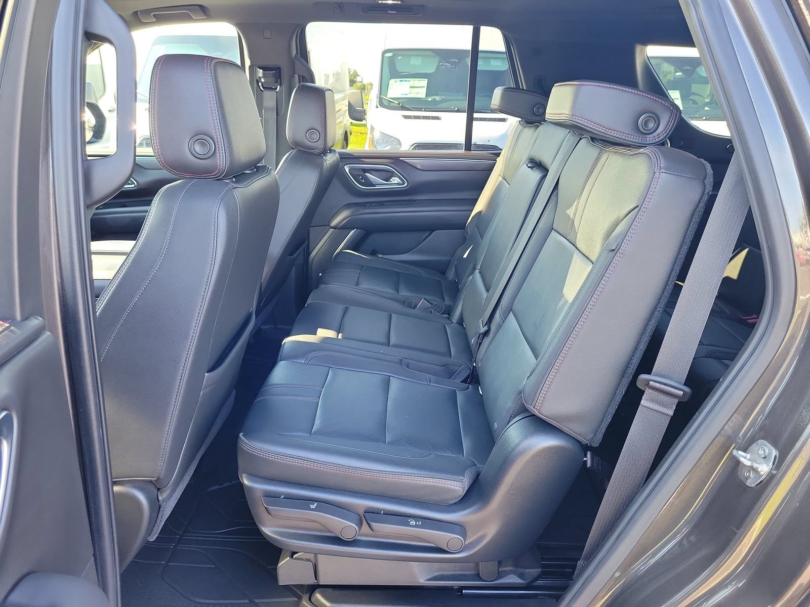 Used 2021 Chevrolet Tahoe RST RWD image 11