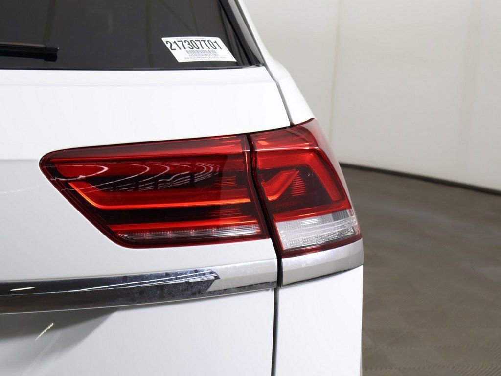 Used 2022 Volkswagen Atlas Cross Sport SE image 15