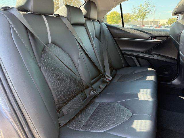 Used 2021 Toyota Camry XSE FWD image 27