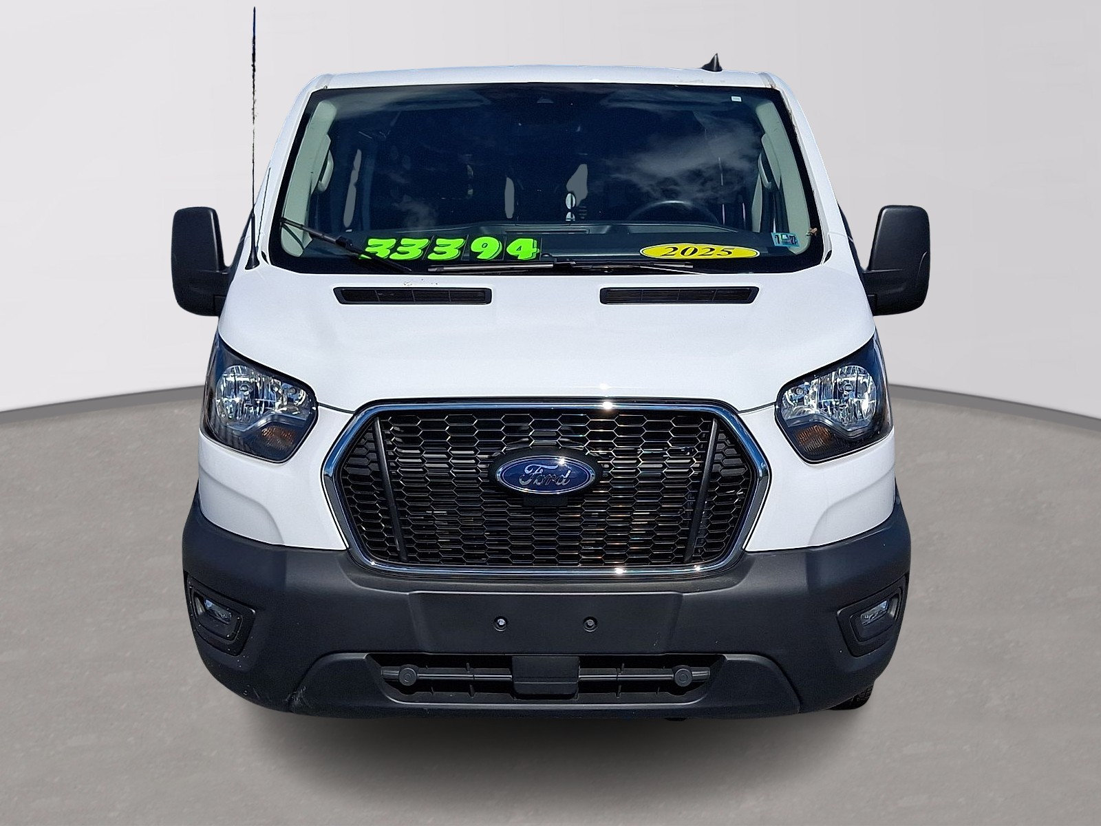Used 2025 Ford Transit 250 Low Roof w/ Exterior Upgrade Package RWD image 2