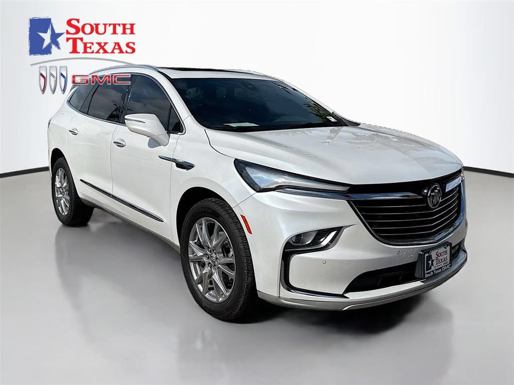 Used 2023 Buick Enclave Essence w/ Experience Buick Package FWD video 1