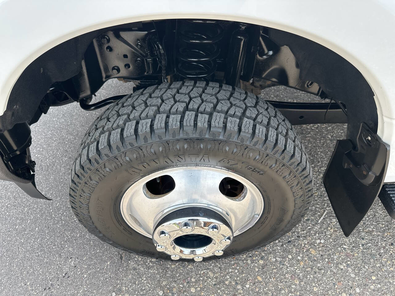 Used 2017 Ford F350 XL w/ Power Equipment Group image 14