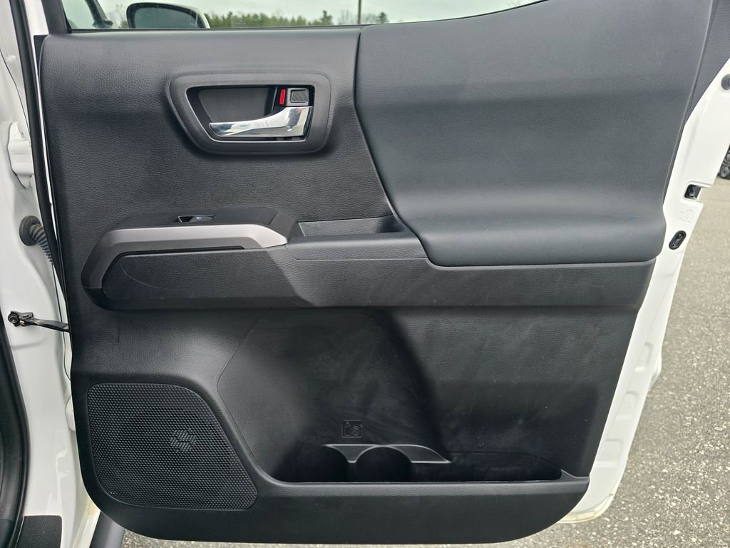 Used 2021 Toyota Tacoma TRD Off-Road w/ TRD Premium Off Road Package image 48