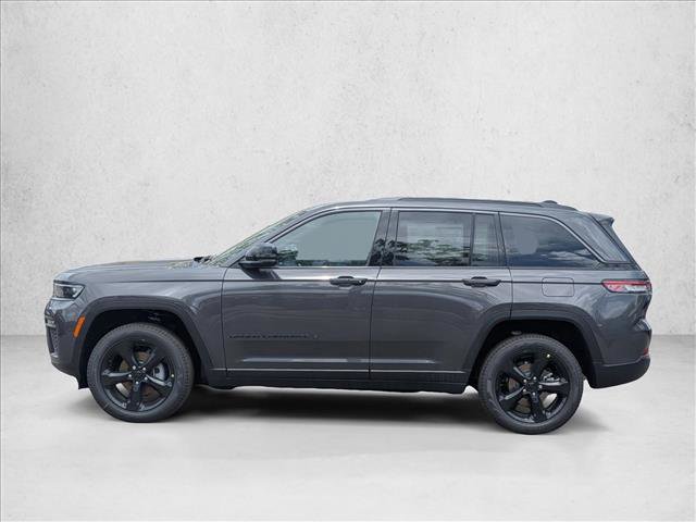 New 2026 Jeep Grand Cherokee Limited w/ Limited Altitude Package AWD/4WD image 5