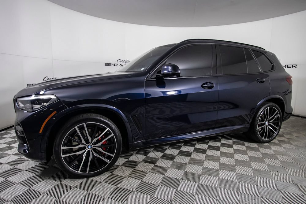 Used 2023 BMW X5 xDrive40i w/ M Sport Package AWD/4WD image 9