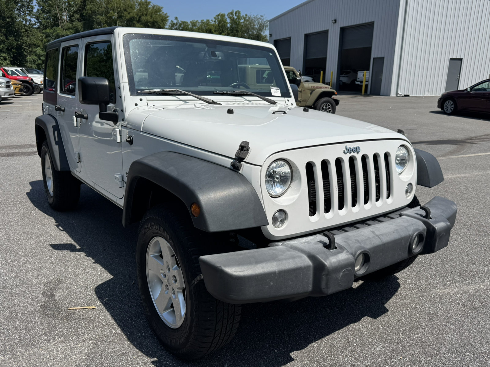 Used 2017 Jeep Wrangler Unlimited Sport w/ Quick Order Package 24S AWD/4WD image 3