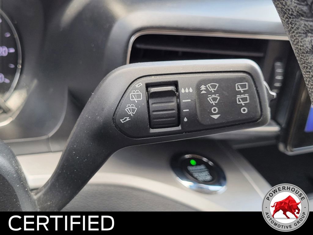 Used 2020 Ford Explorer XLT w/ Equipment Group 202A image 31