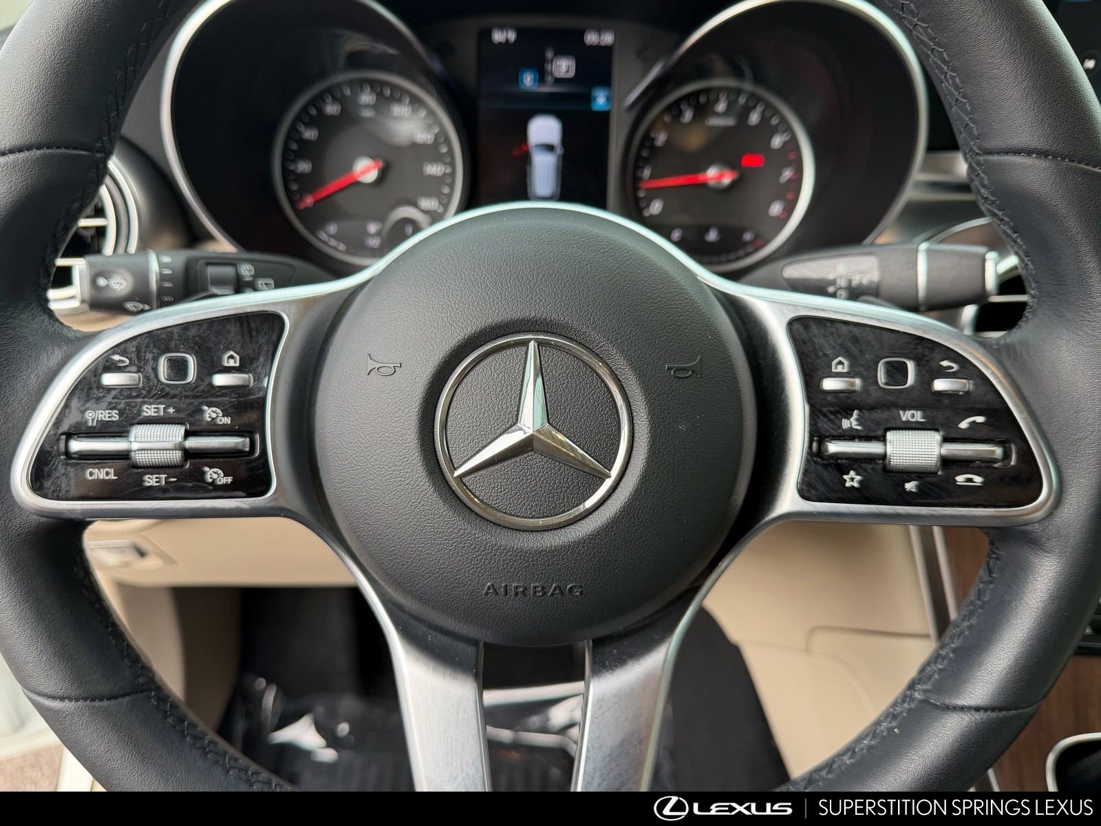 Used 2020 Mercedes-Benz GLC 300 image 33
