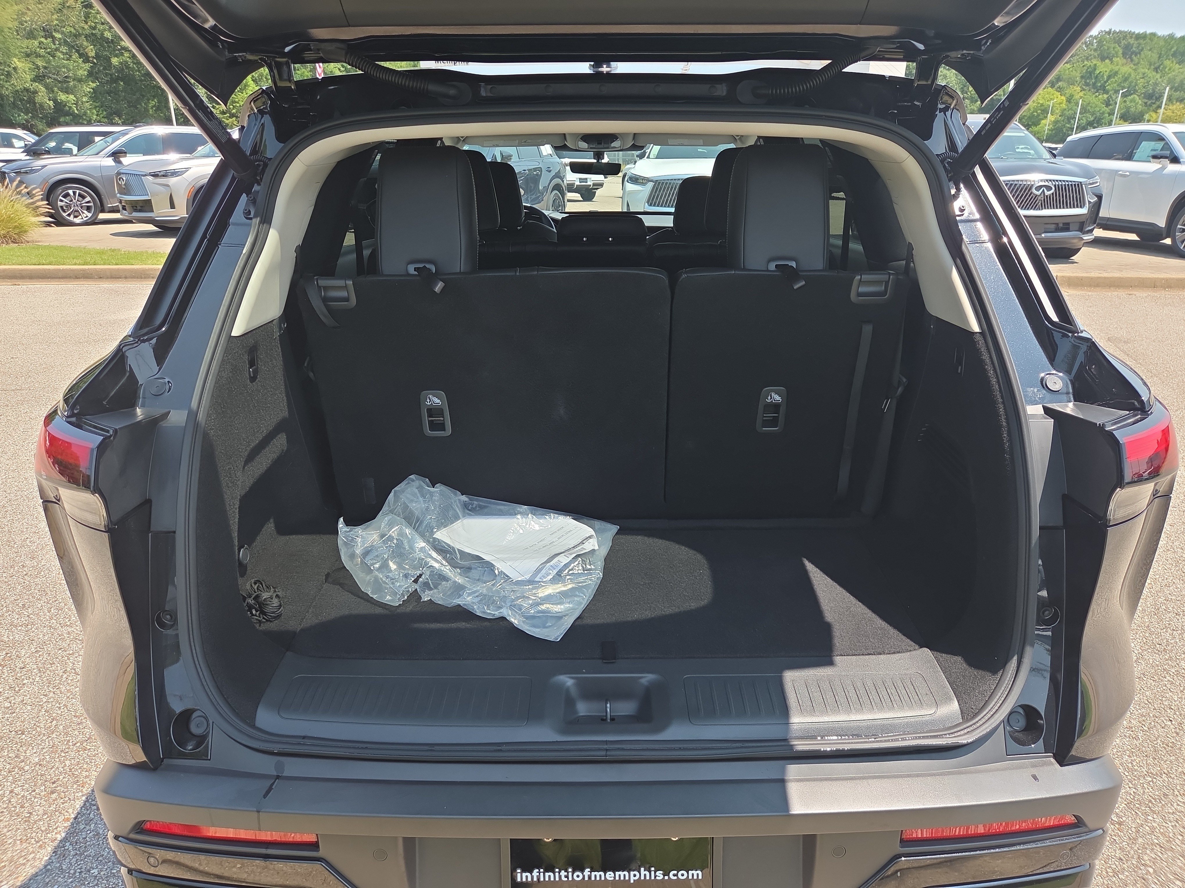 Used 2024 INFINITI QX60 Pure AWD/4WD image 10