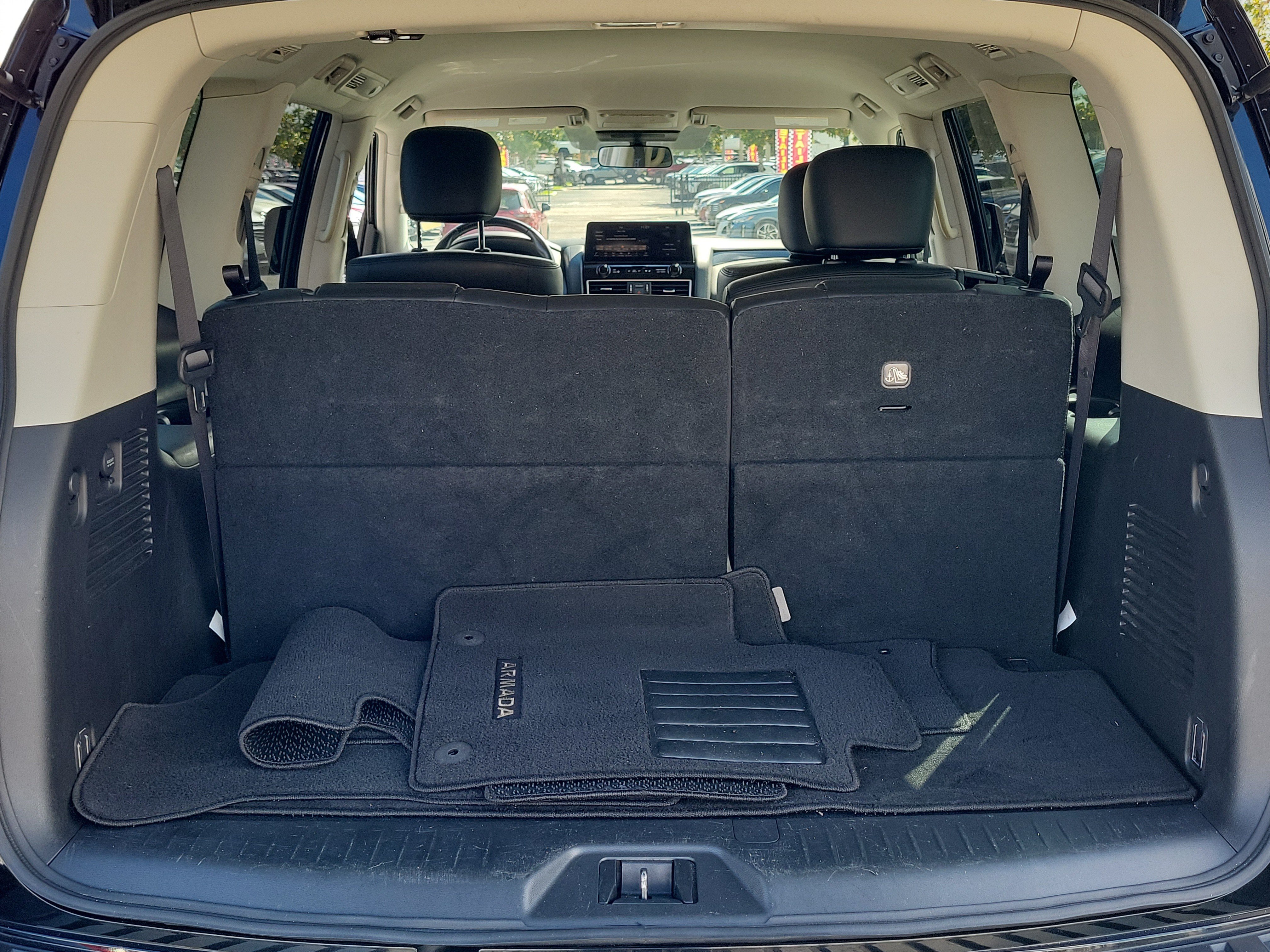 Certified 2022 Nissan Armada SV w/ Cargo Package AWD/4WD image 6