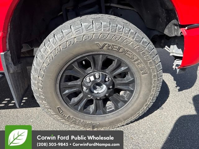 Used 2023 Ford F250 Lariat w/ Lariat Ultimate Package AWD/4WD image 9