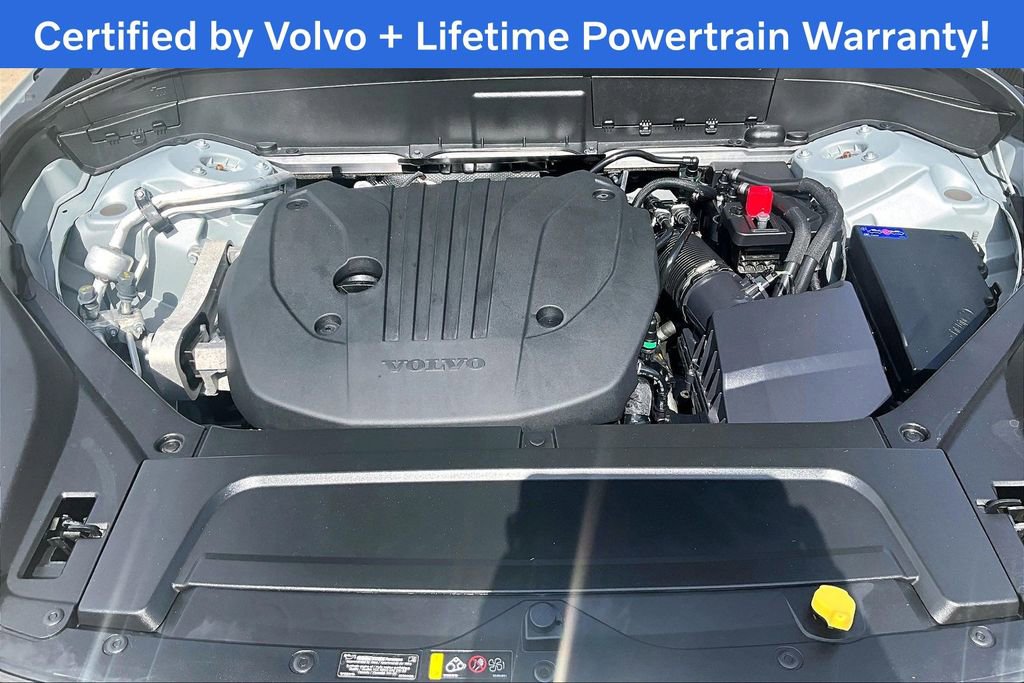 Certified 2025 Volvo XC90 B5 Plus image 13