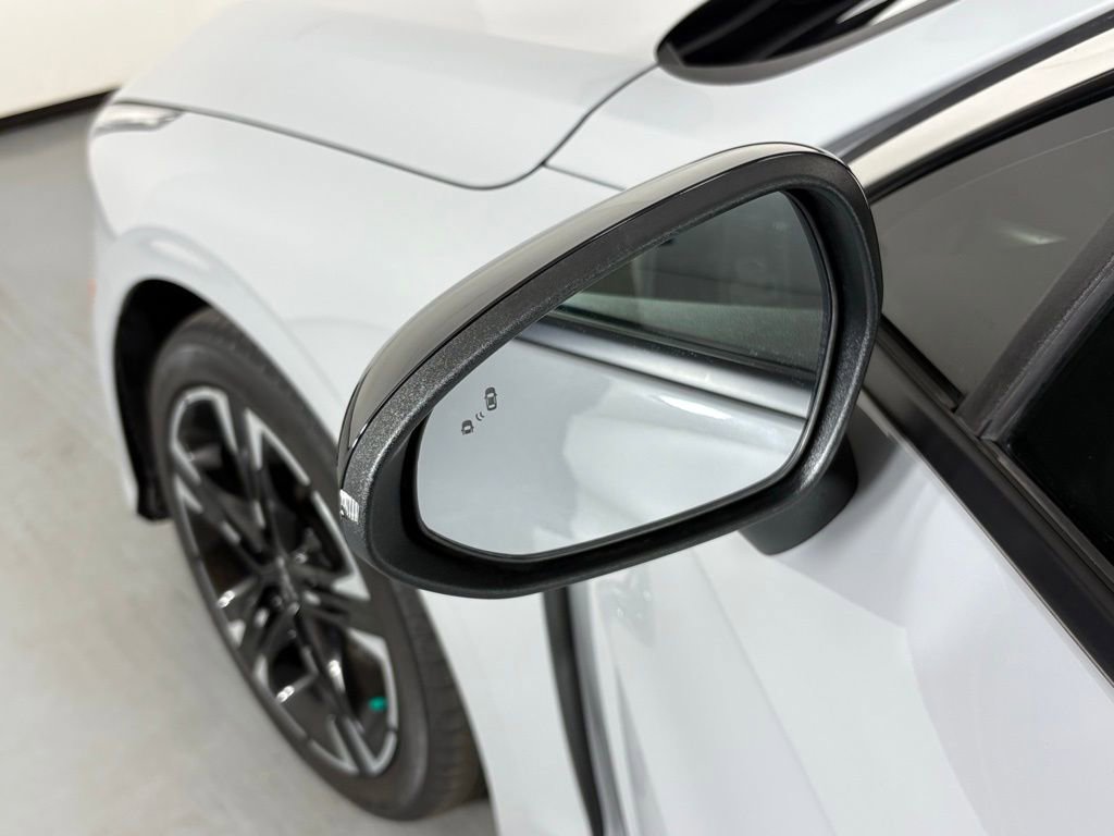 Used 2024 Kia K5 GT-Line w/ GT-Line Premium Package image 13