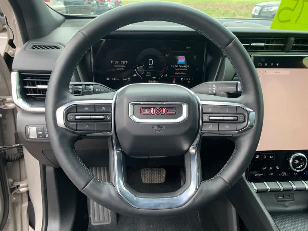 Used 2025 GMC Terrain Elevation AWD/4WD image 15