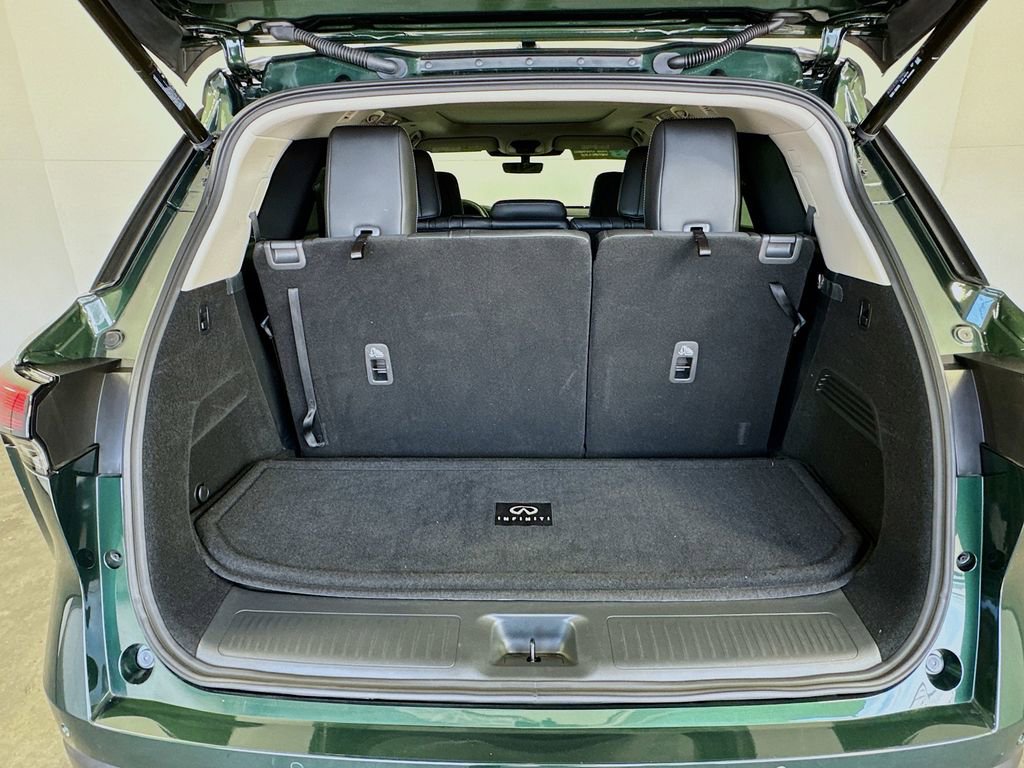 Certified 2026 INFINITI QX60 Luxe w/ Cargo Package FWD image 28