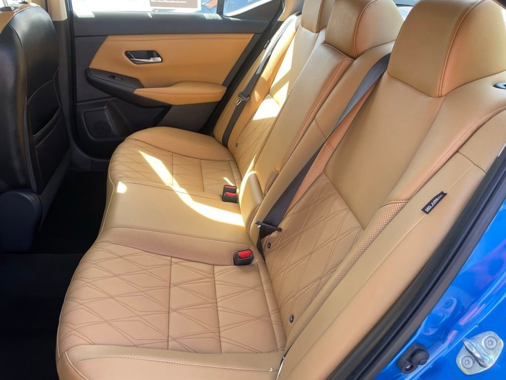 Certified 2021 Nissan Sentra SV w/ SV Premium Package FWD image 8
