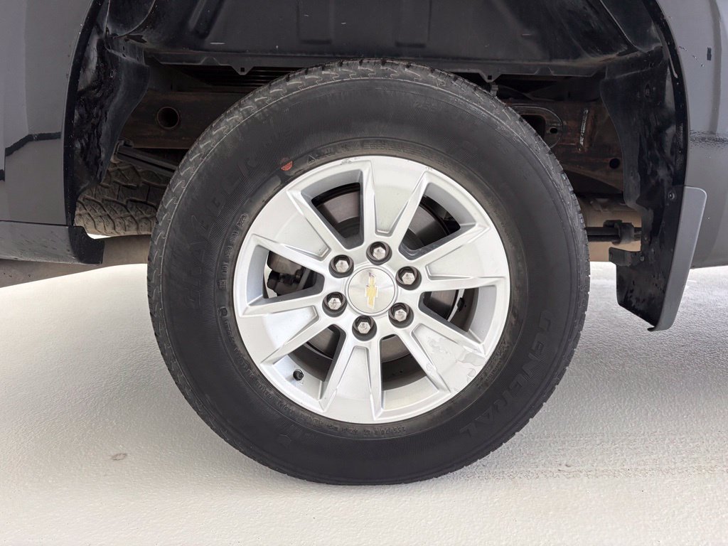 Used 2020 Chevrolet Silverado 1500 LT w/ Trailering Package AWD/4WD image 21