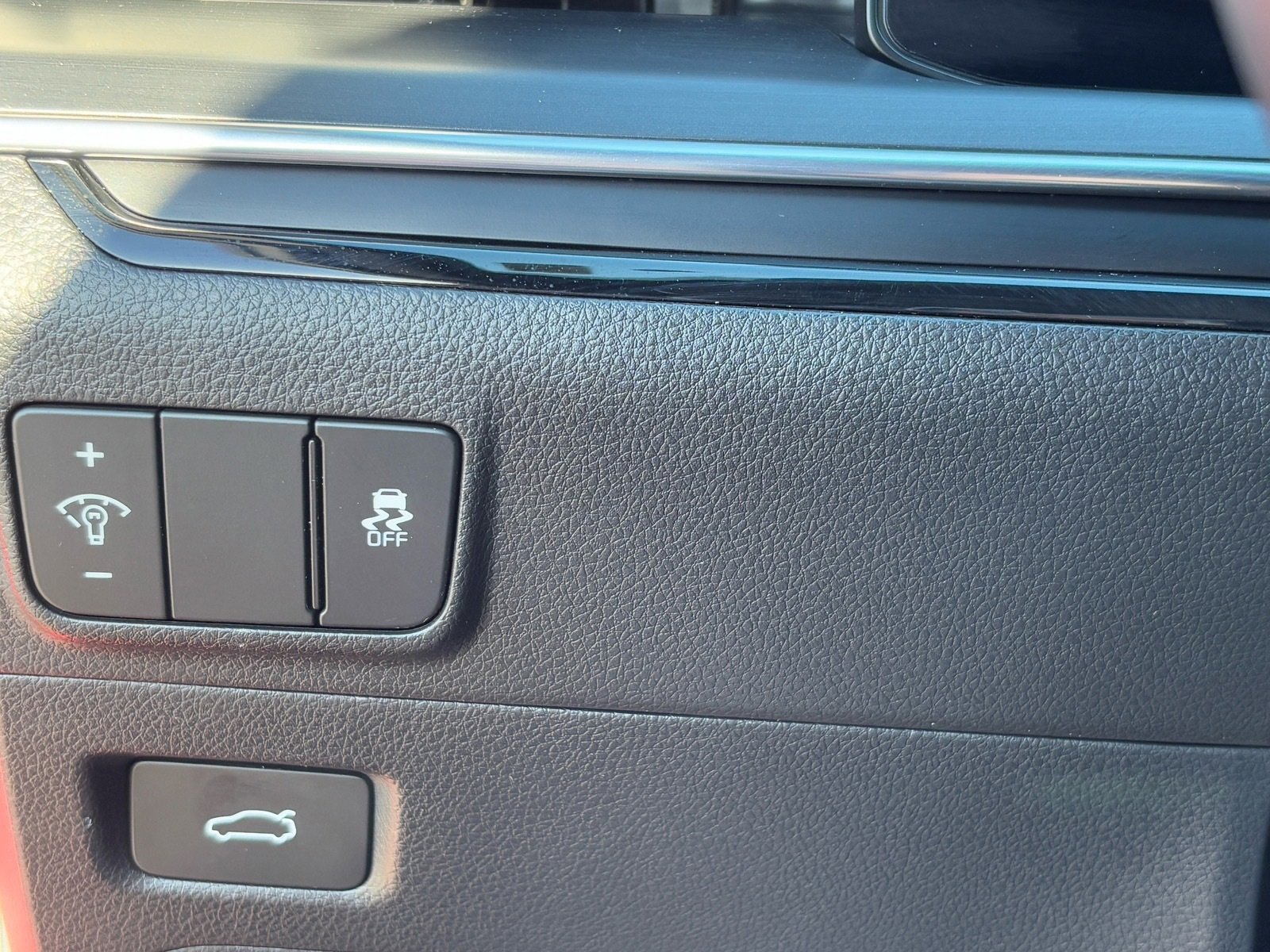 Used 2025 Kia K5 GT w/ GT1 Package image 28