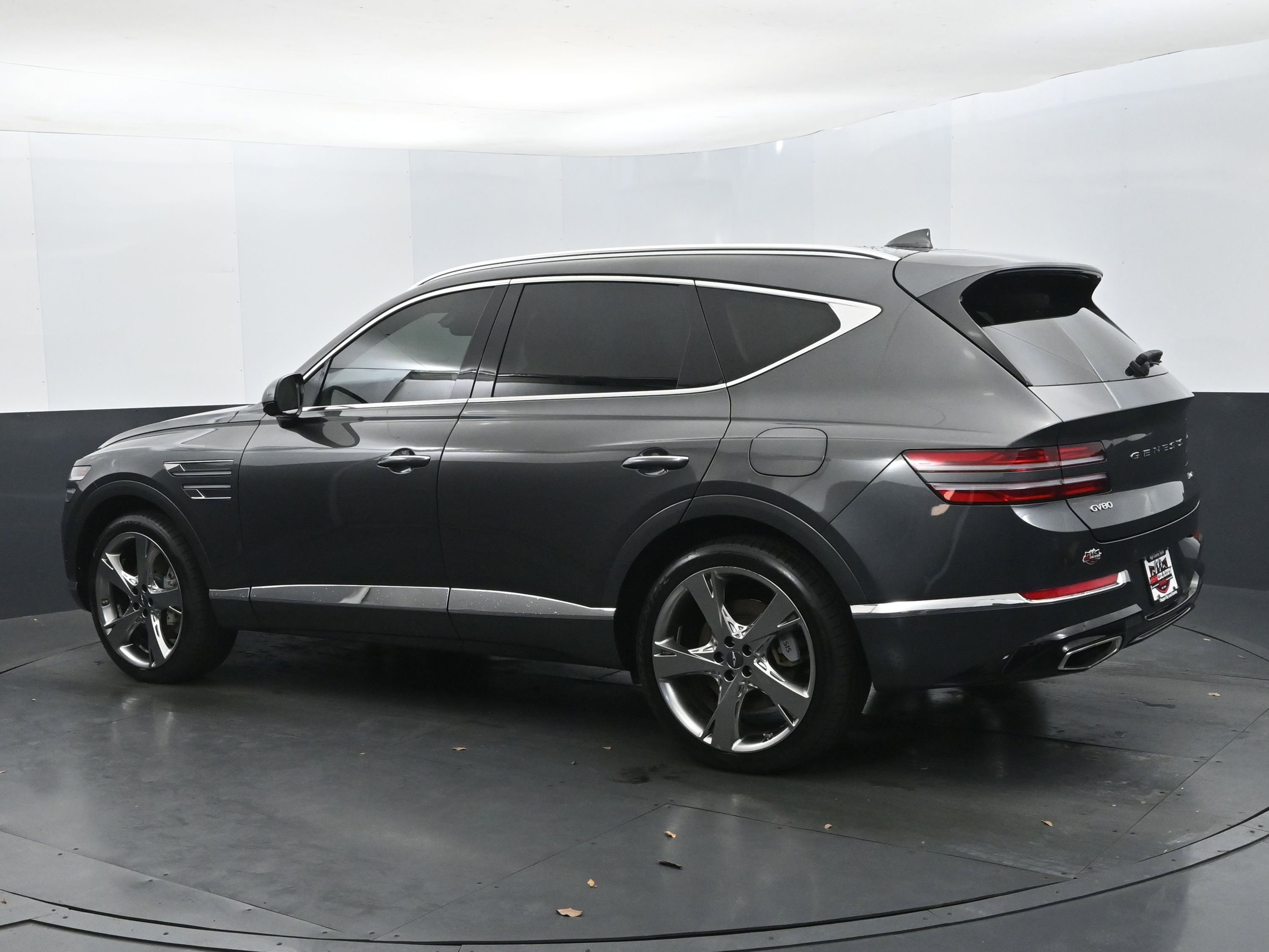 Used 2023 Genesis GV80 3.5T w/ Prestige Package image 3
